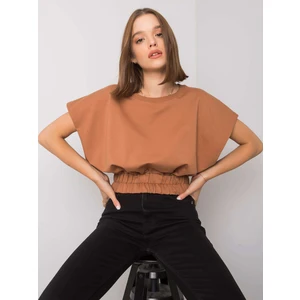 Light brown sweatshirt with short sleeves