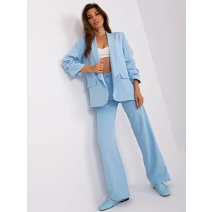 Light blue women's blazer with 3/4 sleeves