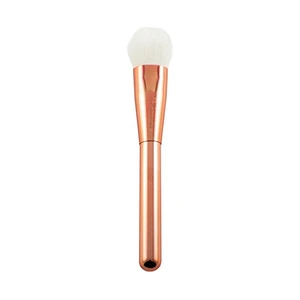 Revolution Ultra metalický štětec na tvářenku a rozjasňovač F303 (Ultra Metals Sculpt Blush Brush F303)