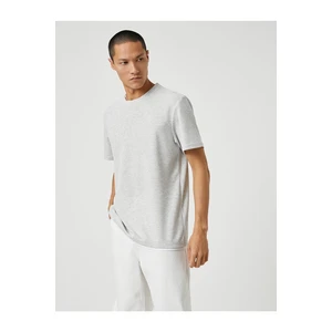 Koton Basic Woven T-shirt with a Crew Neck Short Sleeves, Slim Fit.