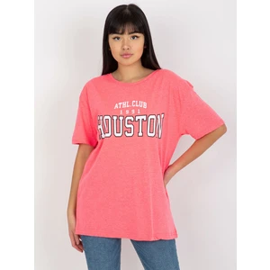 Fluo pink loose women's T-shirt with inscription