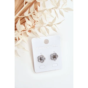 Silver flower earrings with zirconia