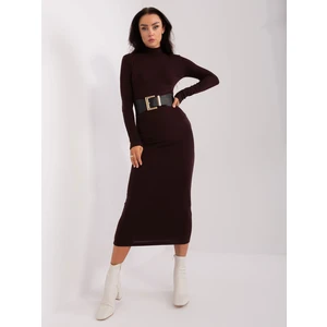 Dark brown fitted dress with belt