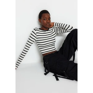 Trendyol Black Striped Premium Viscose Soft Fabric Fitted Crop Stretchy Knitted Blouse