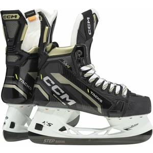 CCM Hokejové brusle Tacks AS-V SR 43