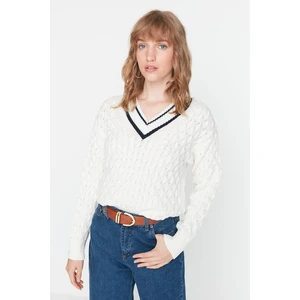 Trendyol Sweater - Ecru - Regular fit