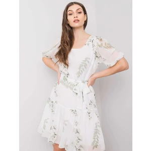 Women´s white dress with flowers