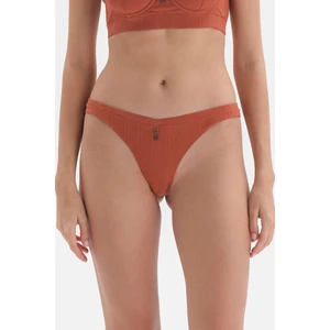 Dagi Terracotta Button Detailed Ribbed Thong