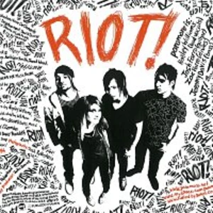 Riot ! - Paramore [CD album]