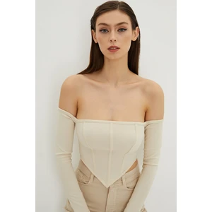 Cool & Sexy Women's Vanilla Back Zipper Crop Blouse B518