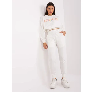 Ecru casual set with a short sweatshirt