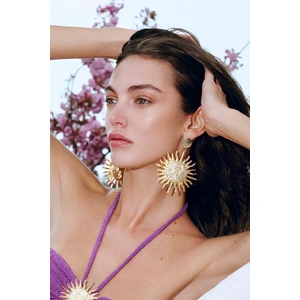 Trendyol X Zeynep Tosun Gold and Sun Figure Earrings