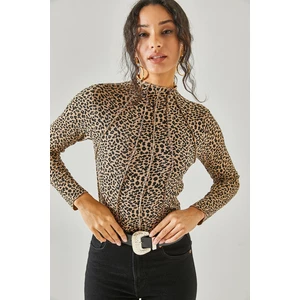 Olalook Women's Leopard Black High-Collar Lycra Crop Blouse