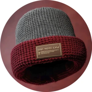 One more cast čepice berry toastie beanie