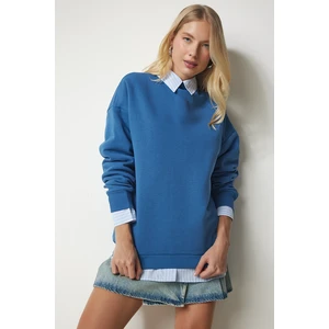 Happiness İstanbul Women's Indigo Blue Stand-Up Collar Basic Shark Sweatshirt