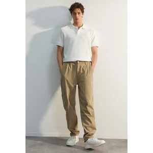 Trendyol Limited Edition Khaki Men's Wide Fit Pleated Trousers