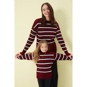 Trendyol Sweater - Burgundy - Regular fit