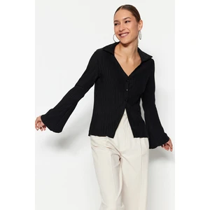 Trendyol Black Knitted Flare/Spanish Sleeve Shirt with Pleats and Buttons