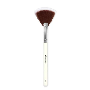 Dermacol Master Brush by PetraLovelyHair štetec na rozjasňovač D59