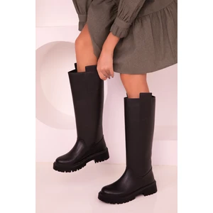 Soho Black Women's Boots 17469