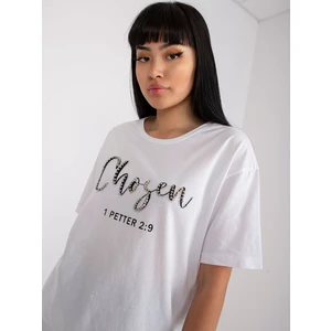 White women's t-shirt with an inscription and an application