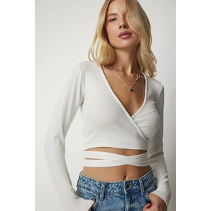 Happiness İstanbul Women's Ecru Crop Blouse with a Plunging Wrapped Collar