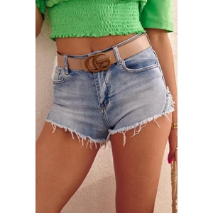 Short denim shorts with studs