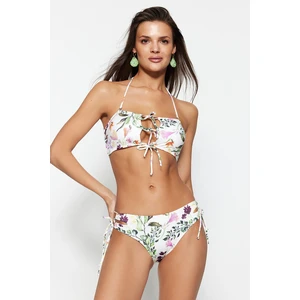 Trendyol Bikini Top - Multicolor - Ethnic pattern