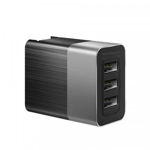 Töltő McDodo Cube, 3x USB, utazó készlet, Black