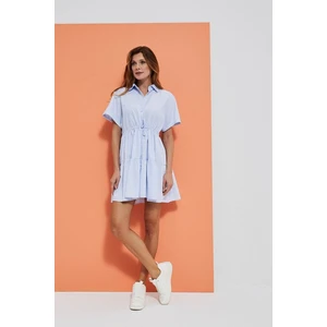 Shirt dress with a tie