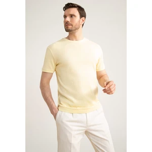 DEFACTO Relax Fit Crew Neck Short Sleeve T-Shirt