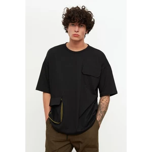 Trendyol Black Men's Oversize Fit Short Sleeve Crew Neck Bellows Pocket T-Shirt