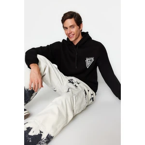 Trendyol Men's Black Oversize/Wide-Fit Fluffy Printed Cotton Fleece Sweatshirt