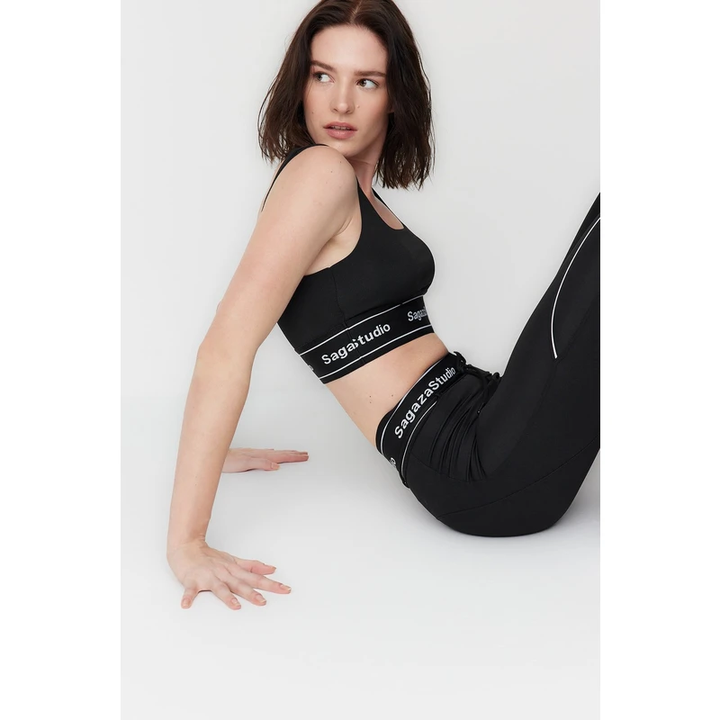 Trendyol X Sagaza Studio Black Push-up, Square Collar Sports Bra.