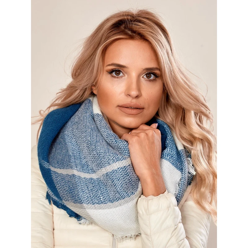 Knitted women's sea scarf