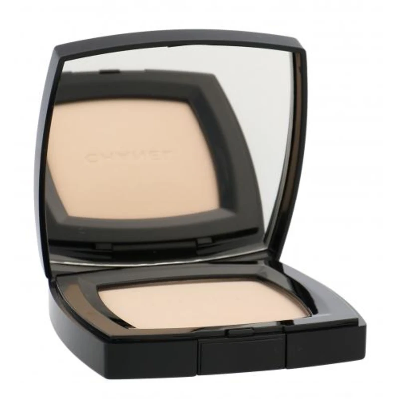 Chanel Kompaktní pudr pro přirozeně matný vzhled Poudre Universelle Compacte (Natural Finish Pressed Powder) 15 g 20 Clair