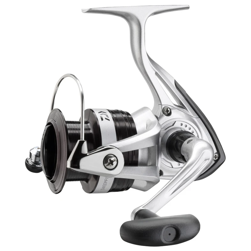 Daiwa naviják sweepfire e 2500 c