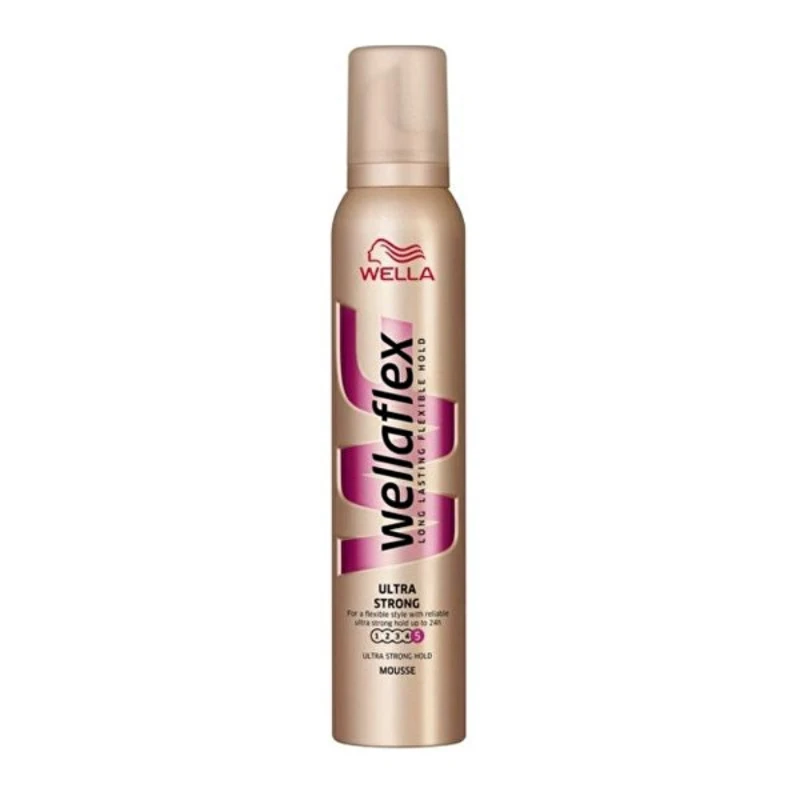 Wella Pěnové tužidlo s ultra silnou fixací Wellaflex Ultra Strong (Mousse) 200 ml